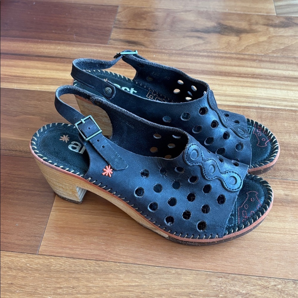 art leather sandals